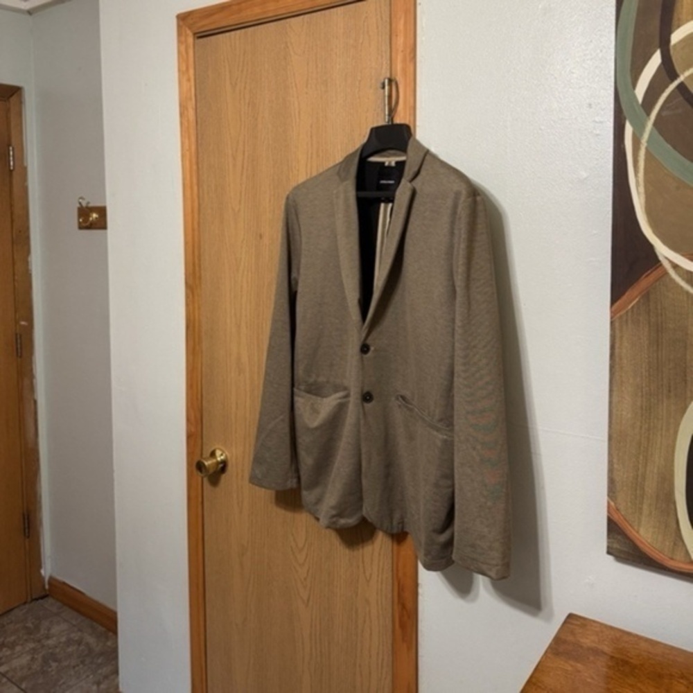 Jack & Jones XXL in Petrified Oak Long Sleeve Two-Button Knit Blazer - EUC